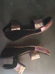 Black colour women/ girls heel