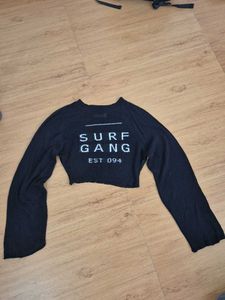 black crop top