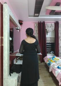 Elegant Black Kurta with Swan Embroidery