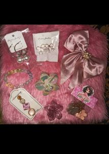 customized hamper available 🎀🌺