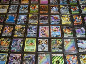 Random 22 pokemon cards.(V/EX/VMAX)