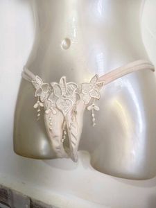 Bohemian Lace Thong 26-28- 30 tk ko