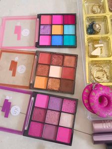 Makeup products. coins accept