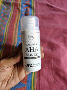 TNW - Clarifying AHA Toner