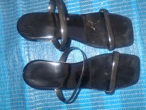 Black Jelly Sandals