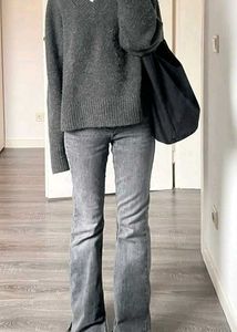 Women's Grey Washed Low-Rise Flared Jeans