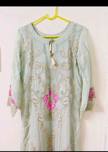 Pakistani Style Suit