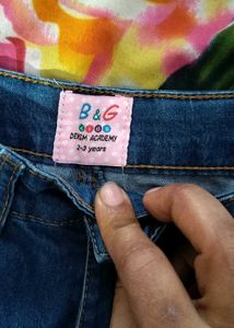 Girls Jeans with Butterfly Appliques