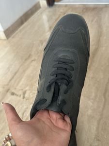 Black Casual Lace-Up Shoes