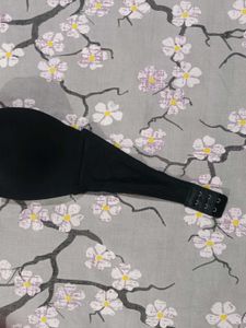 Black Strapless Bra