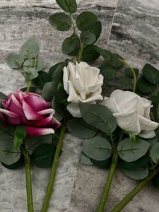Artifical Pack Of 4 Rose Flowers