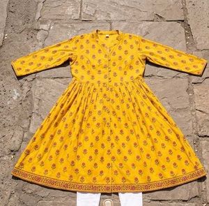 combo of 6 item Womens Ethnic Kurta Set