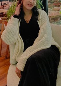 Cream Cable Knit V-Neck Cardigan