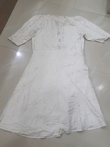 Elegant White Kurta with Sparkle