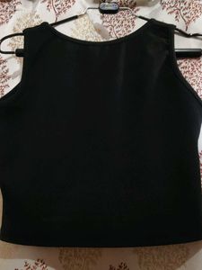 Stylish Black &amp; Pink Crop Top