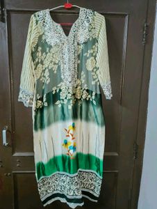 Elegant Floral Print Kurta