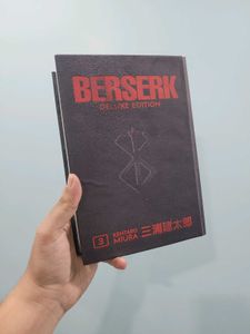 Berserk Deluxe Edition Volume 3