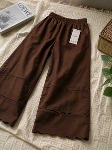 Stylish Brown Cropped Pants