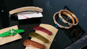 Pack 5 Bangel &amp; Earrings &amp; hair clips