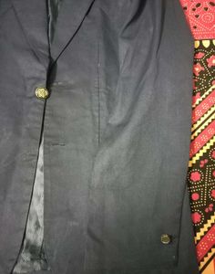 Navy Blue Blazer 🧥
