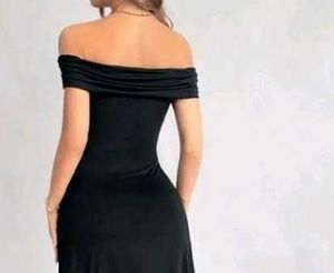 Chic Off-Shoulder Black Midi Dress
