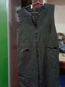 Chic Sleeveless Gray Dress