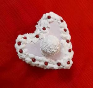 Kawai Cake with Ice Cream on Top Trinket Box