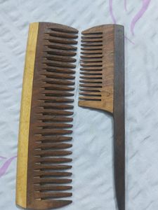 WOOD COMB
