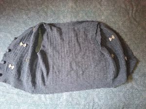 Gray Knit Vest with Bows