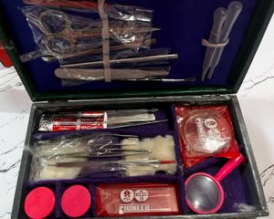 Pioneer Dissection Kit Biology Box [Almost new]