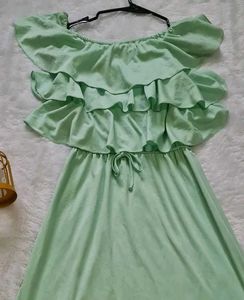 Off Shoulder Ruffle Maxi Dress