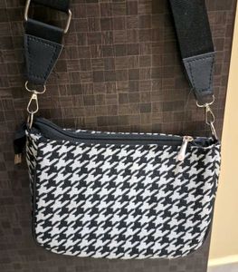 Houndstooth Crossbody Bag