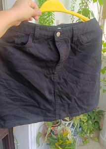 Classic Black cotton Mini Skirt