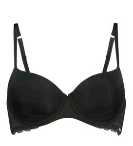 Comfy Black Bra With Beautiful Embroidery Brief