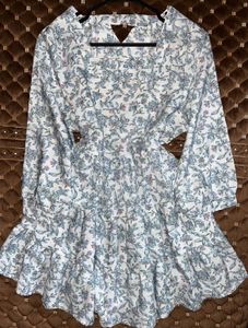 Floral Print Mini Dress with Long Sleeves