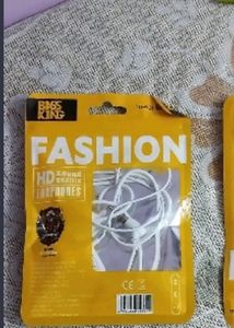 Brand New** Wired Earphones*** Rs.130 Only