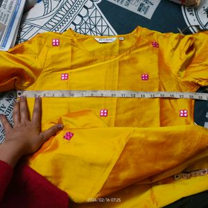 New &amp; Unused Kurti With Pant