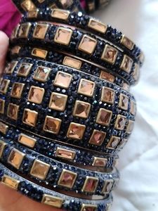 Hydrabadi Chuda Navy Blue