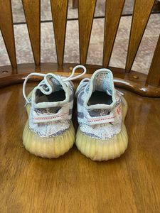 Trendy Sneakers - Stylish Everyday Kicks