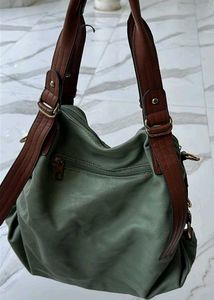 Women's Faux Leather Solid Tote Bag