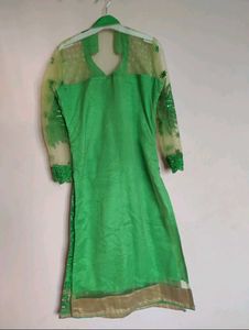 Emerald Green Embroidered Kurta Set