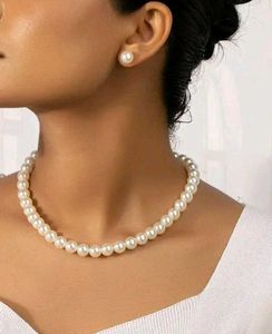 Classic Pearl Necklace & Earrings