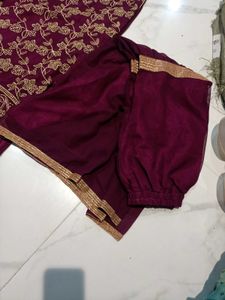 Elegant Embroidered Kurta Set with Dupatta 4xl