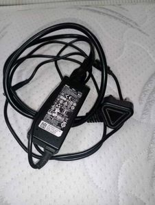 Dell laptop original  charger Universal Power Plug