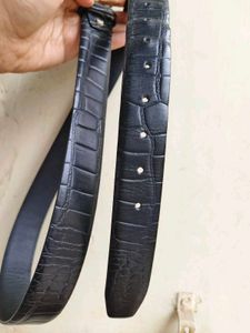 Classic Black Crocodile Print Belt