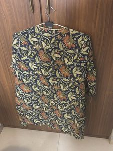 cotton world shrug