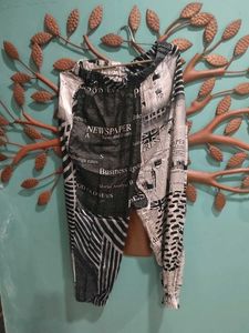 Trendy newspaper print cord set