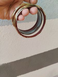 Golden 3 Pc Bangle Set💫