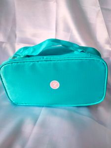POUCH