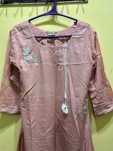 Neerus Peach Kurta Size XXL